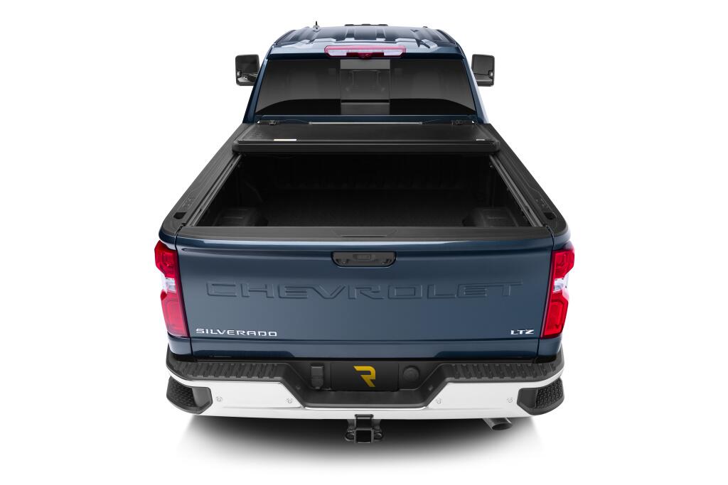 Tonneau Cover Armor Flex 2020-2026 Silverado/Sierra 2500 HD/3500 HD 8 Foot 2 Inch Bed Black Textured UnderCover