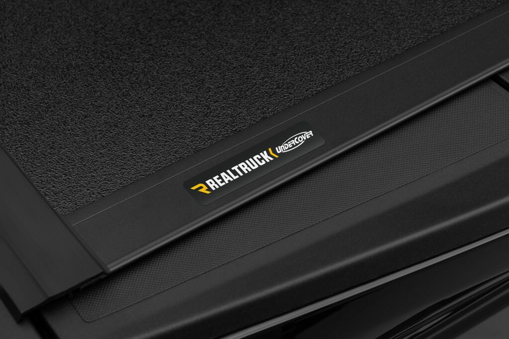 Tonneau Cover Armor Flex 2017-2026 Ford F-250/350 8 Foot 2 Inch Bed Std/Ext/Crew Black Textured UnderCover