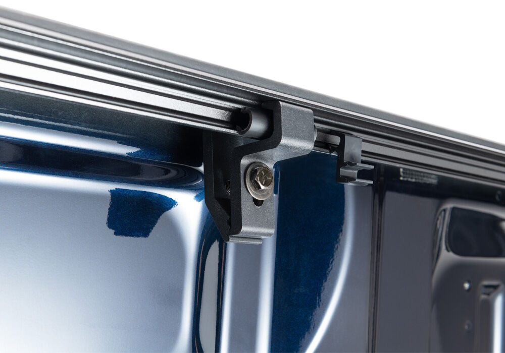 Tonneau Cover Armor Flex 2021-2026 Ford F-150 5 Foot 7 Inch Bed Crew Cab (Includes Lightning)e Black Textured UnderCover
