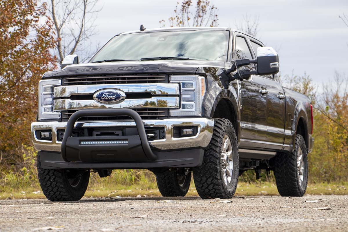 Ford 17-20 F-250 Bull Bar w/LED Light Bar Black Rough Country