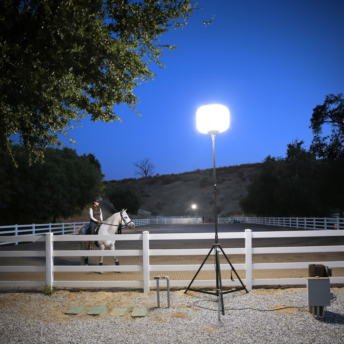 SeeDevil G3 400 Watt Balloon Light Fixture
