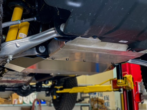Durable skid plate for 2021 and newer Ford Bronco, designed for off-road protection and enhanced vehicle performance.