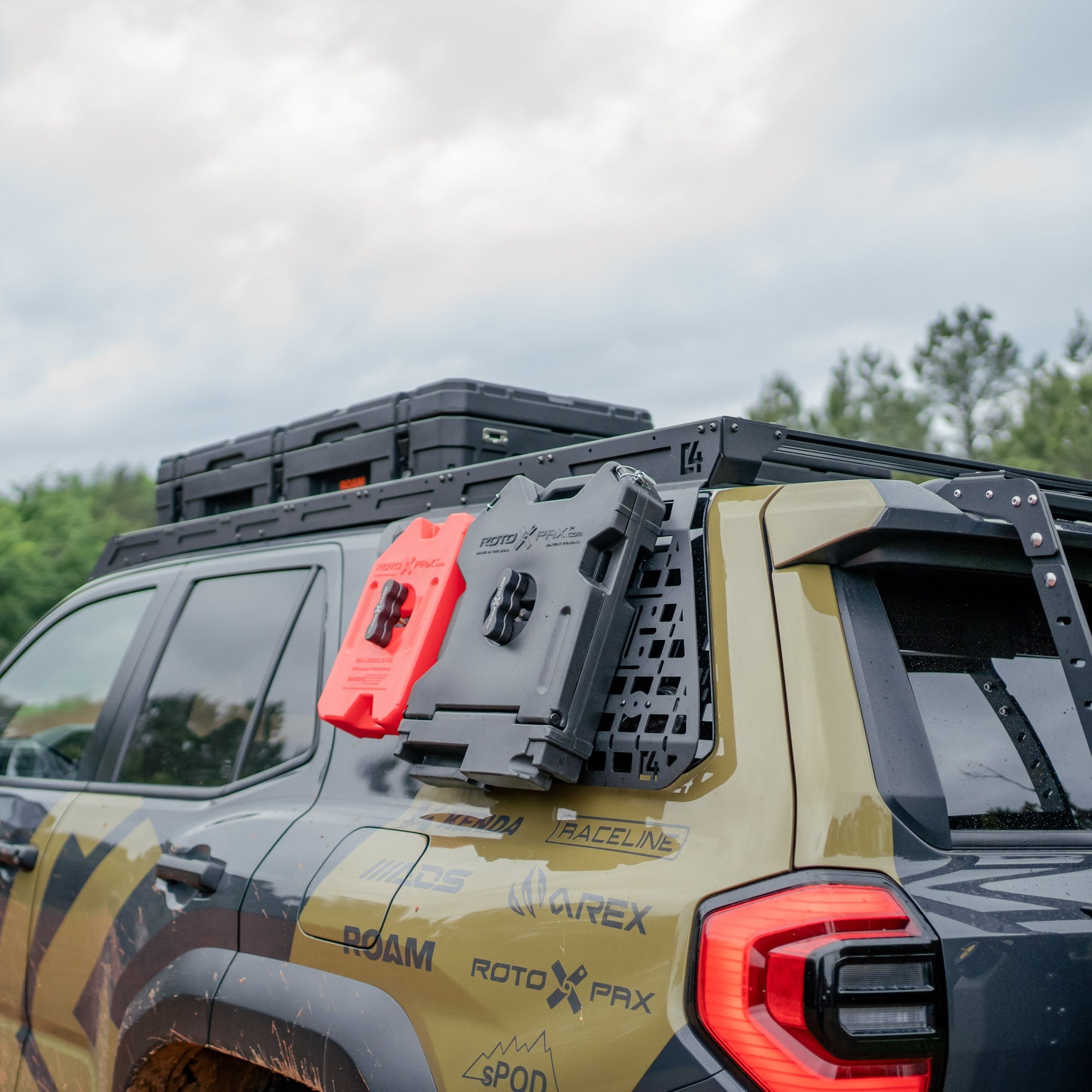 2025+ Toyota 4Runner External MOLLE Panels
