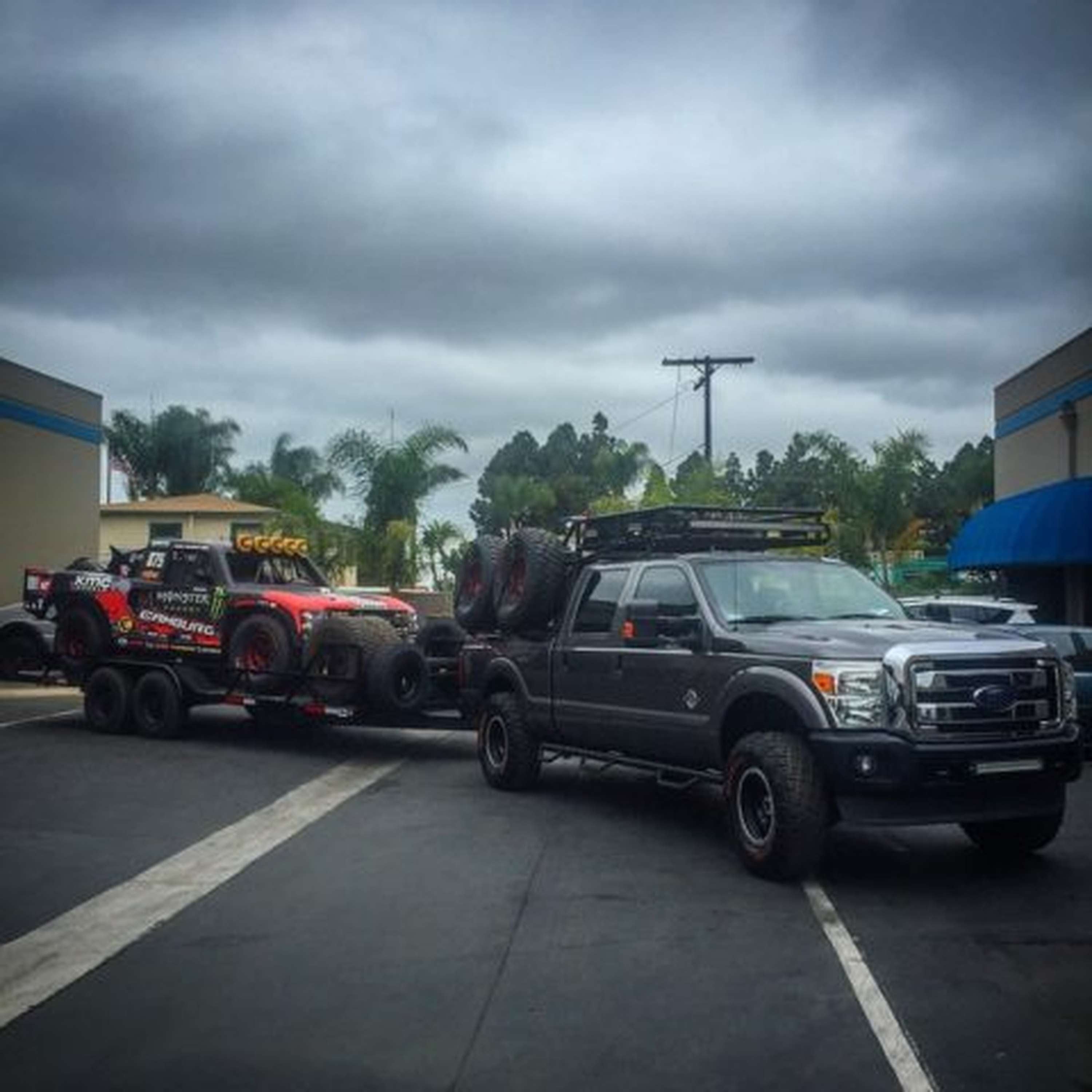 Camburg Engineering Ford F-250/350 4wd '05-16 FOX 2.0 IFP 2.5" Performance Kit (Gas)