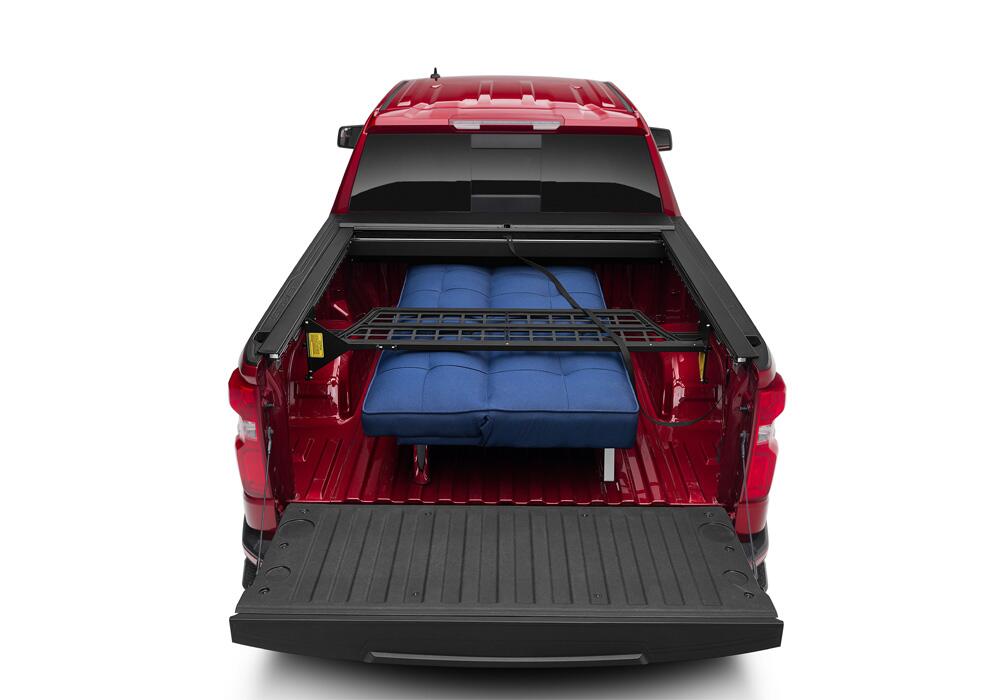 Cargo Manager Rolling Truck Bed Divider, Works Only with Roll-N-Lock Covers, for 2014-2018 Silverado/Sierra 1500, 5.8 Ft. Bed Roll N Lock