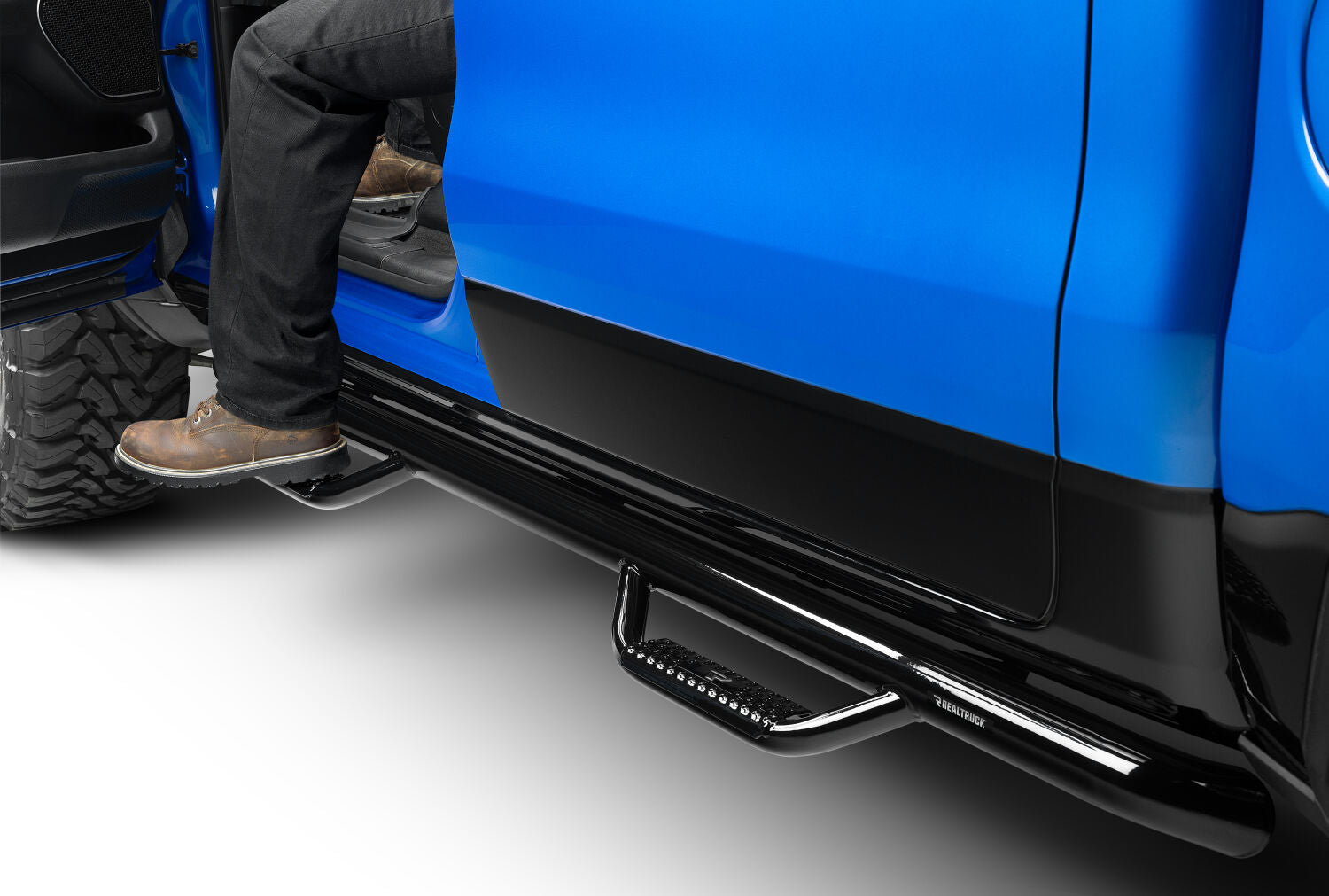 Nerf Step Bar Cab Length (2 Steps per Side) 2019-2025 (New Body Style) Ram 1500 Crew Cab Gloss Black NFab
