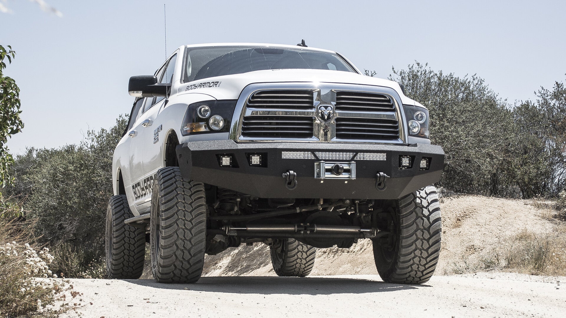 2010-2018 Dodge Ram 2500/3500 Eco Series Front Winch Bumper Body Armor 4X4