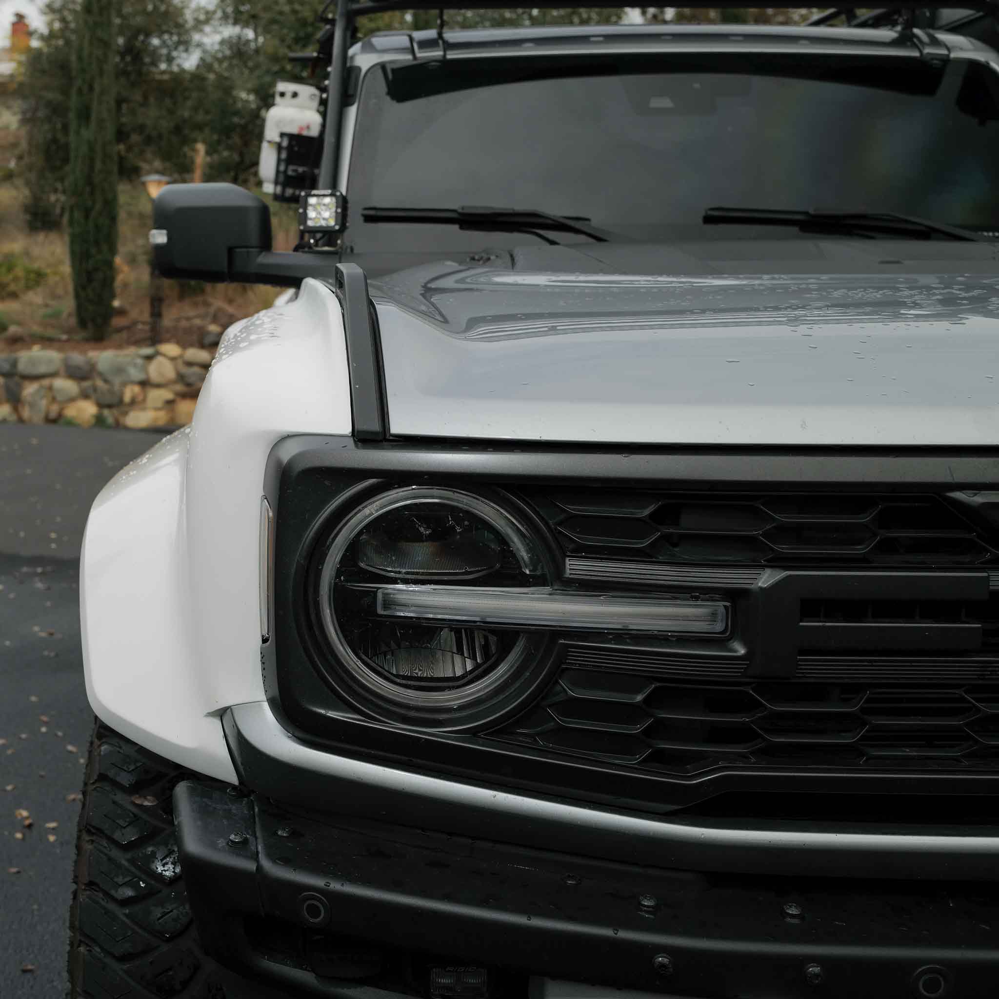 2022-2025 Ford Bronco Raptor fenders showcasing a rugged design and enhanced off-road capability.