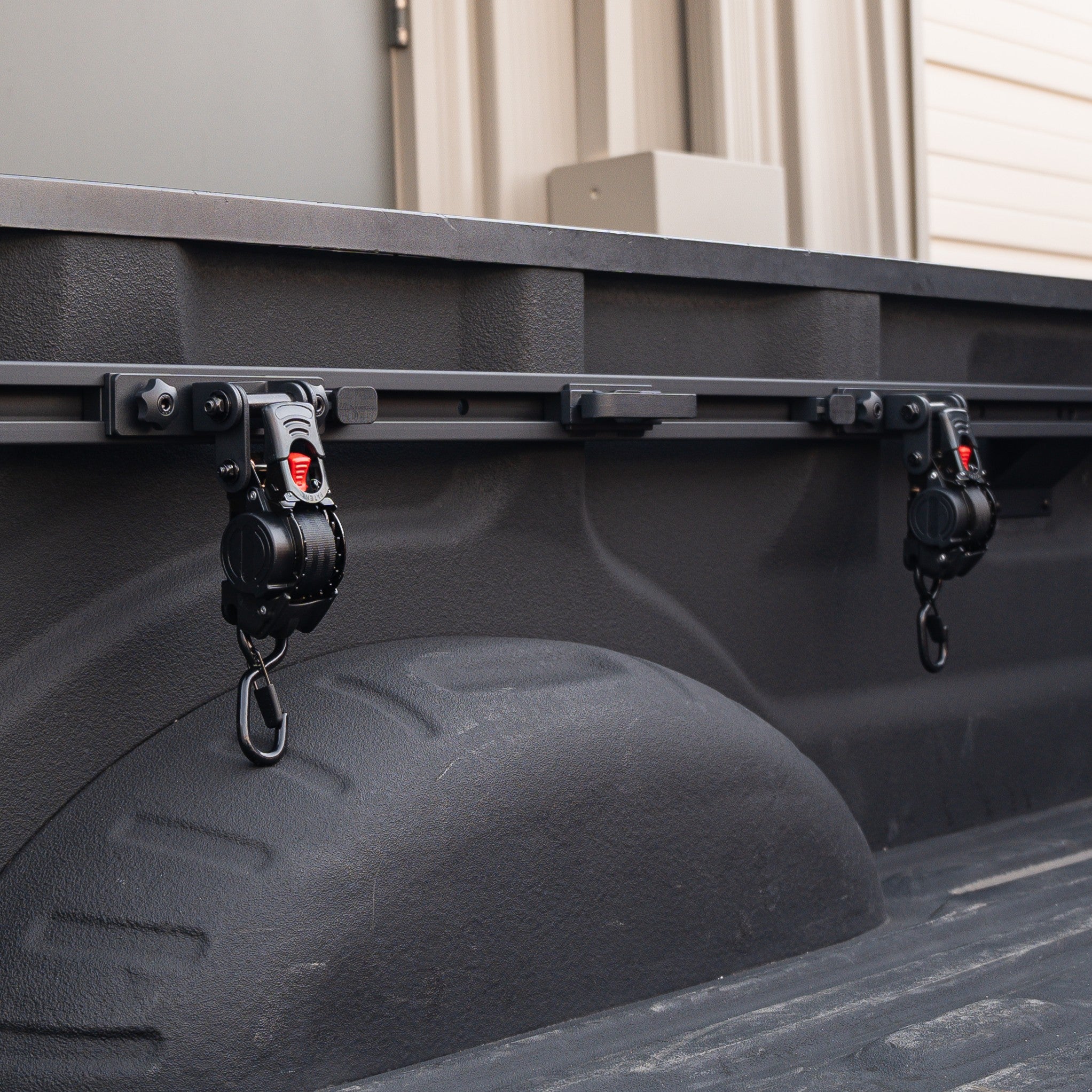 Integral Rails + Tie-down Cleats - Ford Super Duty 2017+