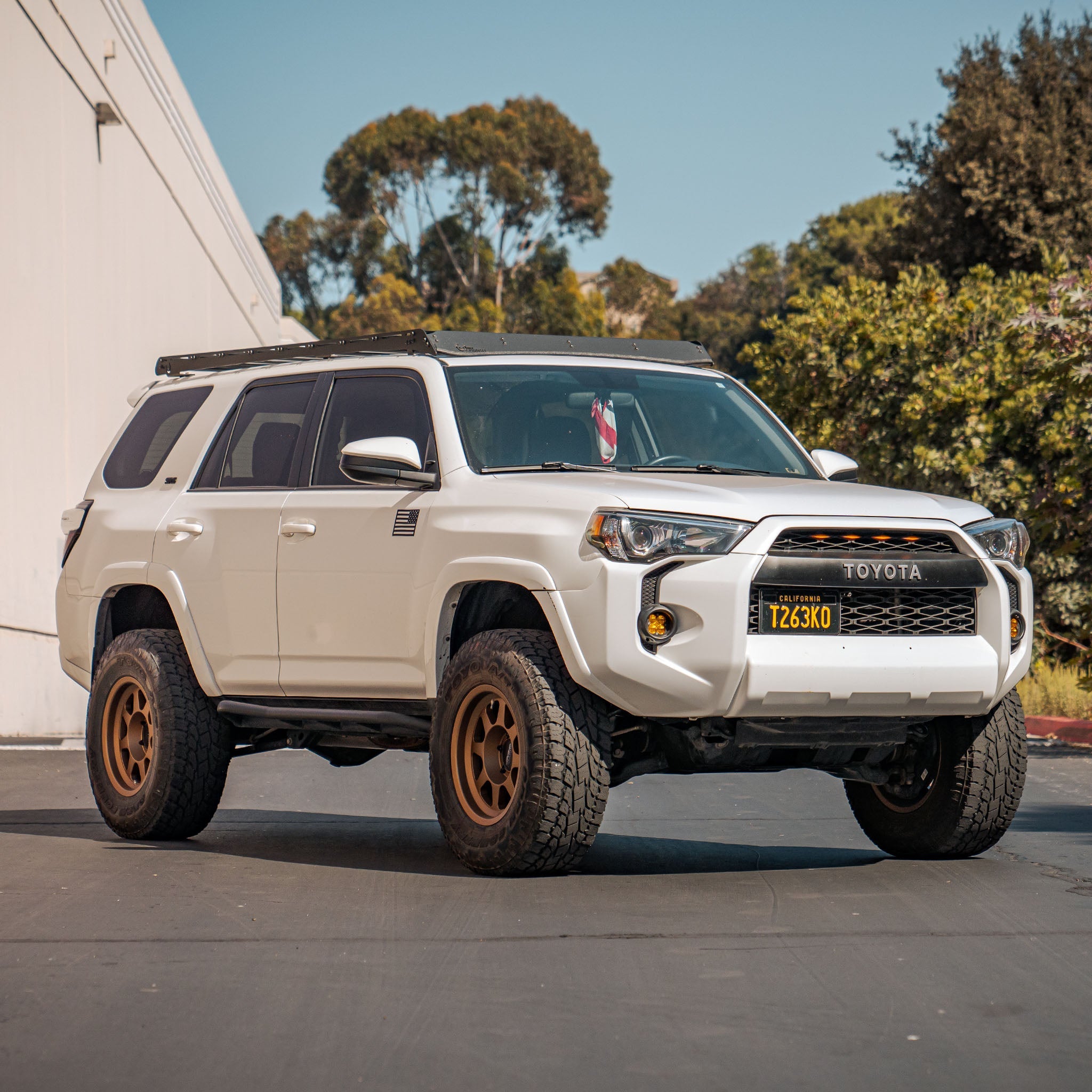 2.5 Coilovers | DCA Remote Reservoir