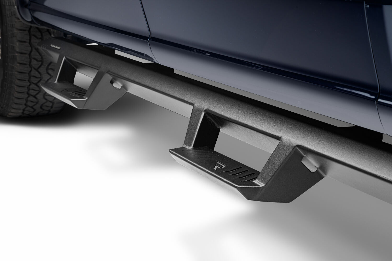 EpYx Step System Cab Length (2 Steps per Side) 1999-2016 Ford F-250/350/450 Crew Cab Textured Black NFab
