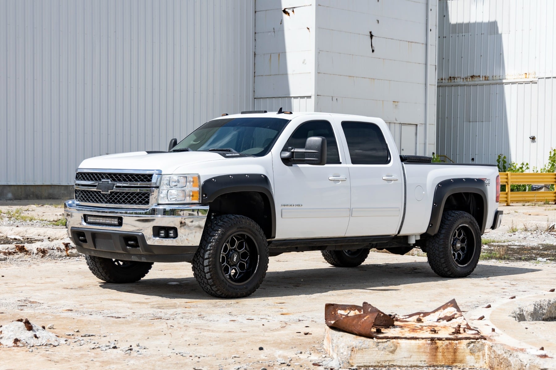 Pocket Fender Flares Chevy Silverado 1500/2500HD/3500HD (2007-2014) Rough Country