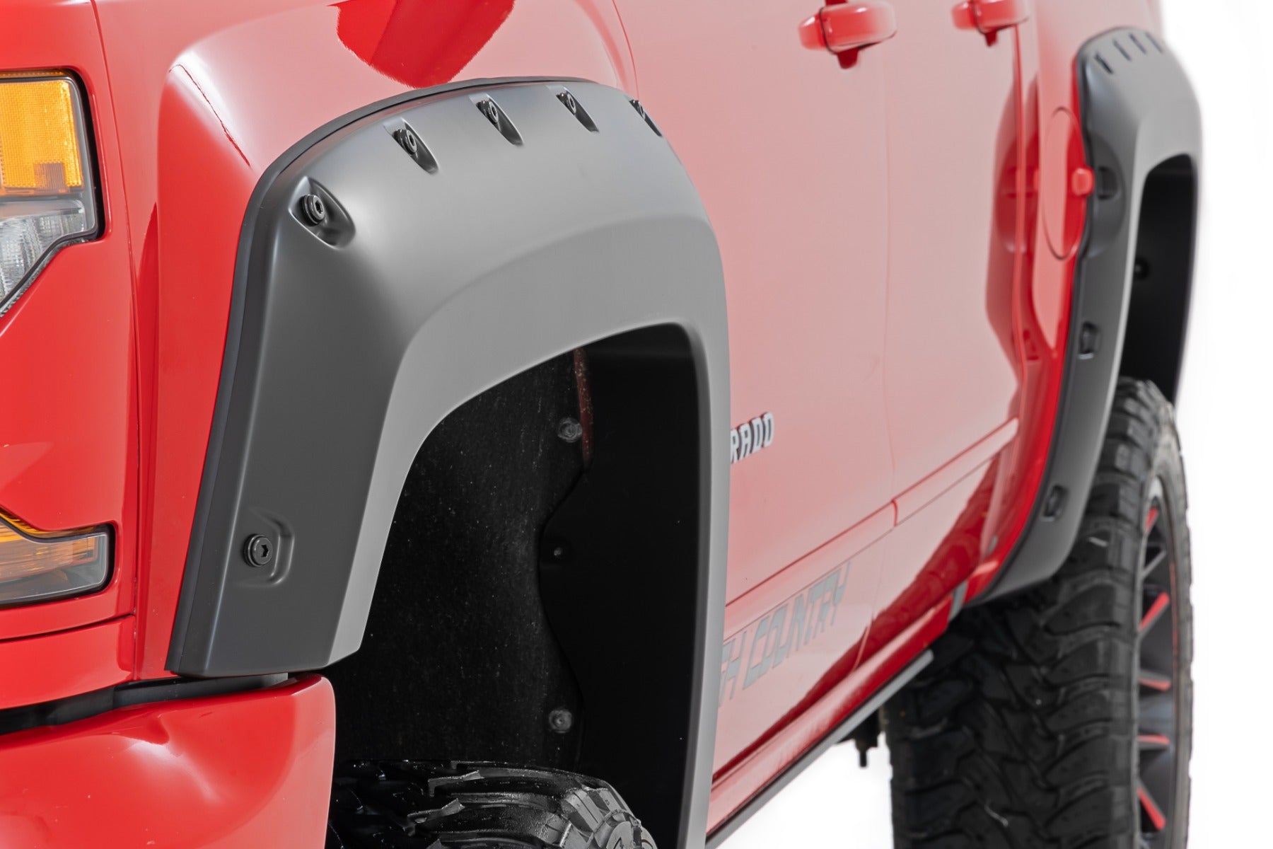 Pocket Fender Flares 6 Foot 7 Inch & 8 Foot Bed Chevy Silverado 1500 (2014-2018)/ 2500HD (2015-2019) Rough Country