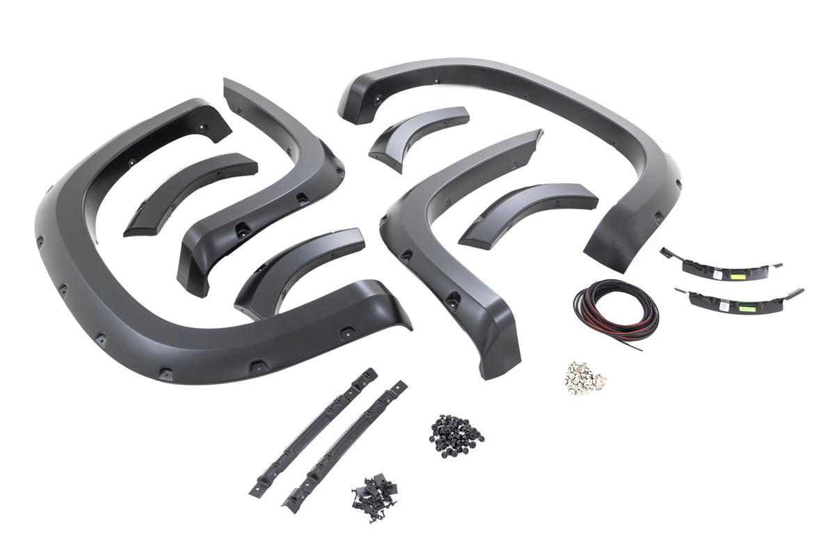 Traditional Pocket Fender Flares Gloss Black Chevy Silverado 1500 (19-23) Rough Country