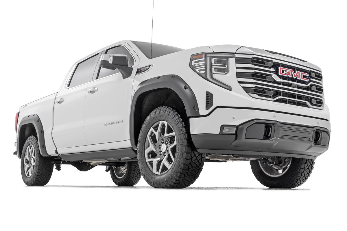 Traditional Pocket Fender Flares Gloss Black GMC Sierra 1500 2WD/4WD (19-23) Rough Country