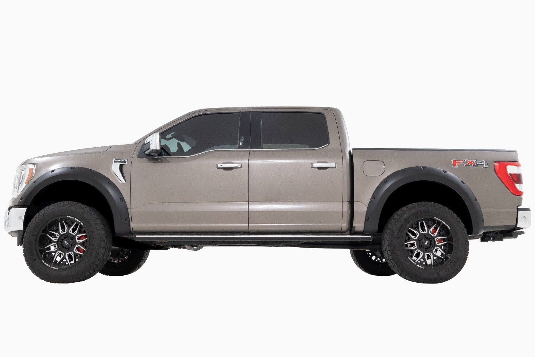 Traditional Pocket Fender Flares Gloss Black Ford F-150 2WD/4WD (21-23) Rough Country