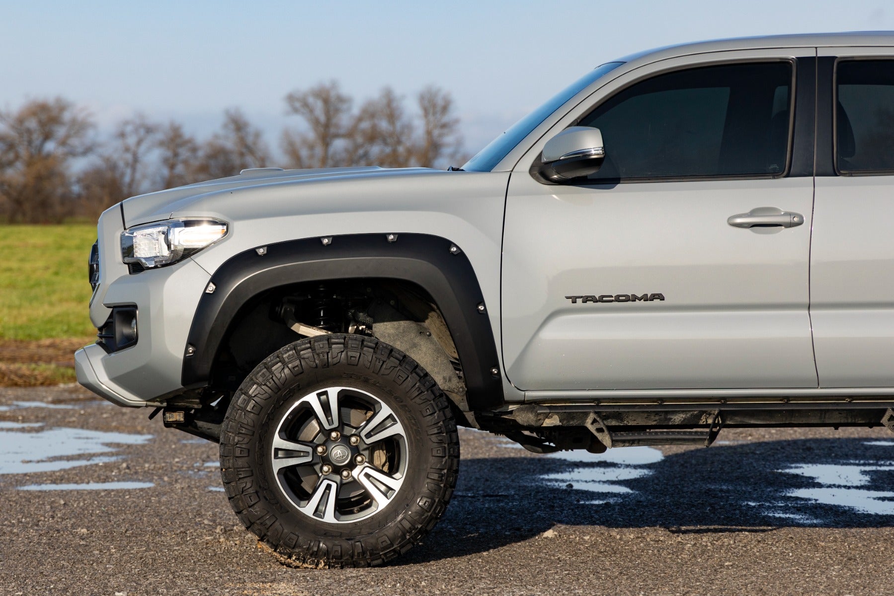 Pocket Fender Flares Toyota Tacoma 2WD/4WD (2016-2023) Rough Country