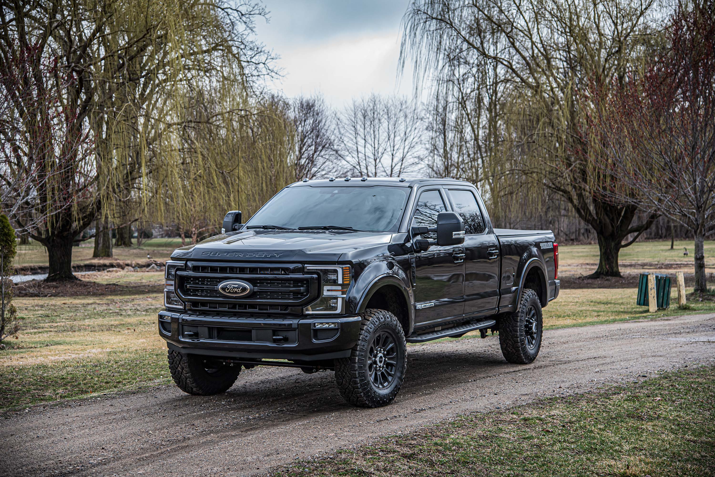 Ford F250 Super Duty truck equipped with a 1-2 inch leveling kit, showcasing enhanced lift and off-road capability.
