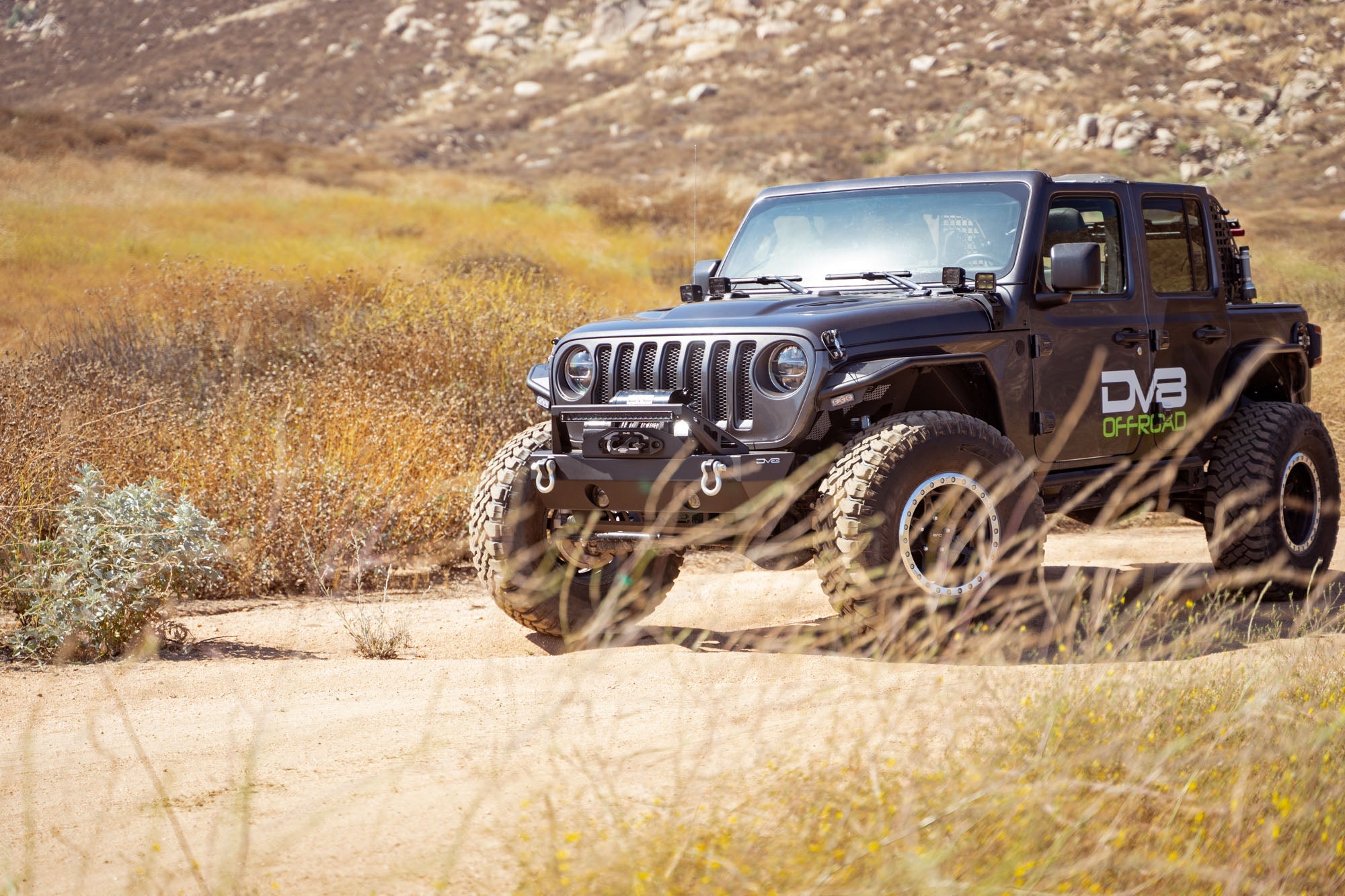 2007 2025 Jeep GladiatorJT Wrangler JK JKU JL JLU Stubby Front Bumper With Plated Bull Bar DV8 Offroad