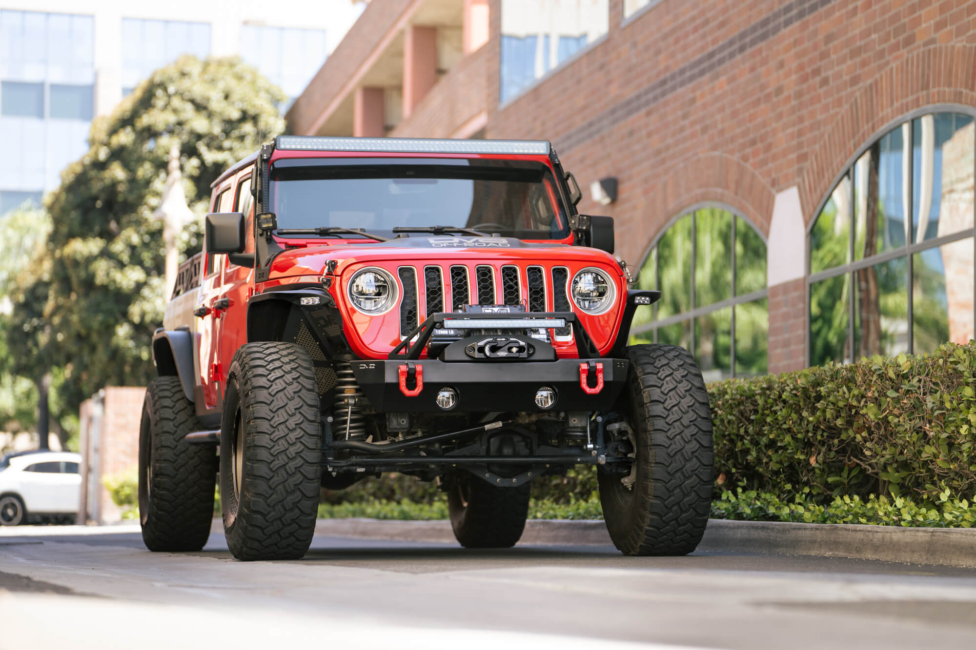 2007 2025 Jeep GladiatorJT Wrangler JK JKU JL JLU Stubby Front Bumper With Plated Bull Bar DV8 Offroad