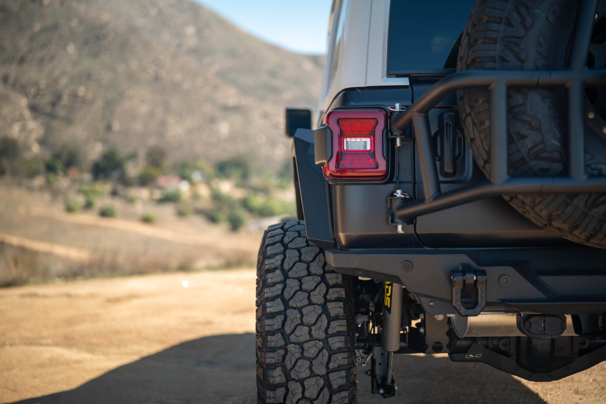 2018 2025 Jeep Wrangler JL Armor Fender Flares DV8 Offroad