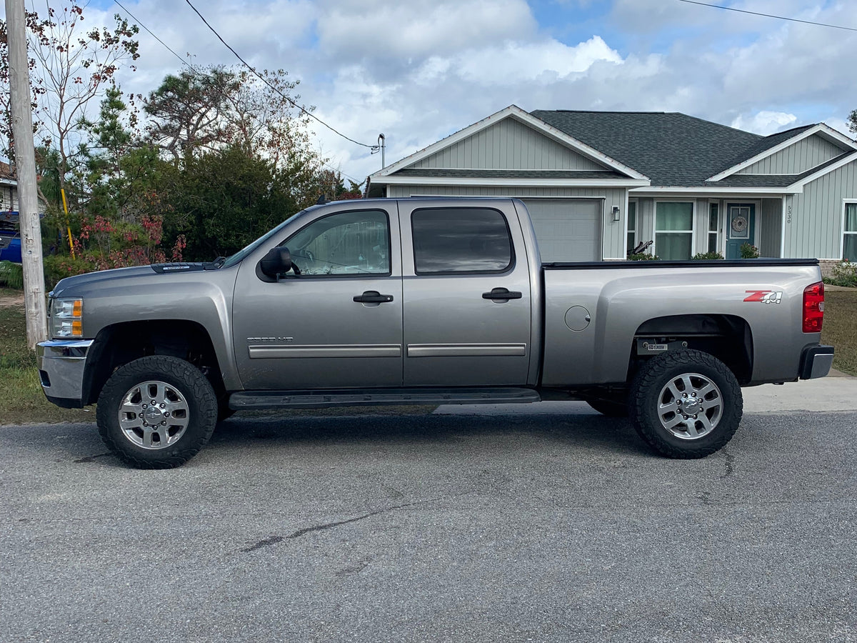 1 Inch-3 Inch Leveling Kit Torsion Keys and Front Shocks 11-19 Silverado/Sierra 2500 HD/3500 HD Freedom Off-Road