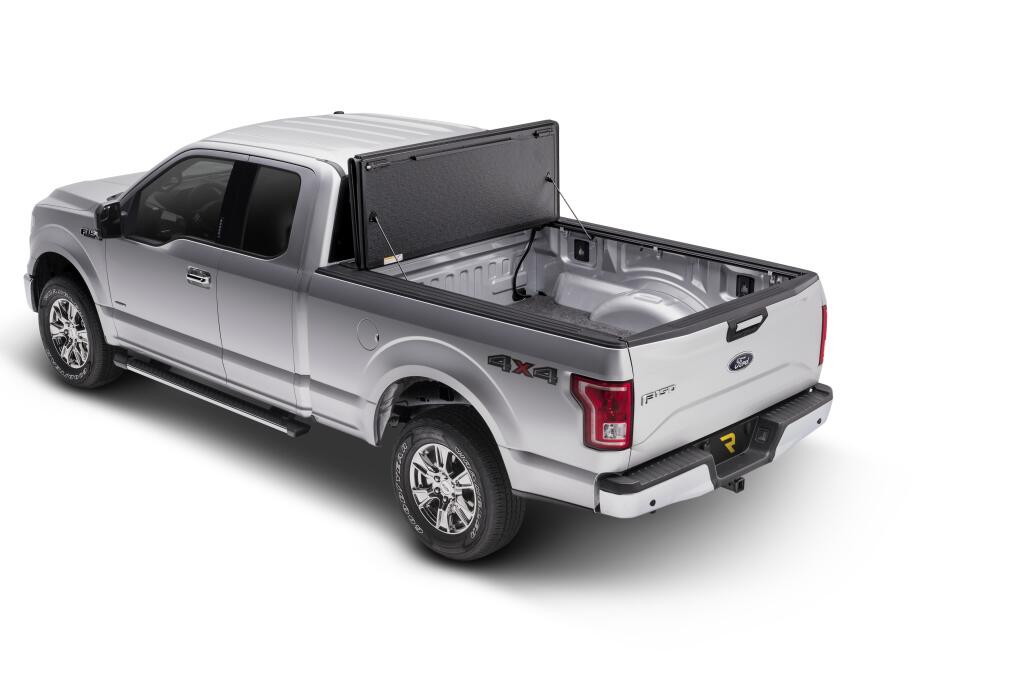 Tonneau Cover Flex 2021-2026 Ford F-150 5 Foot 7 Inch Bed (Includes Lightning) Ext/Crew Black Textured UnderCover