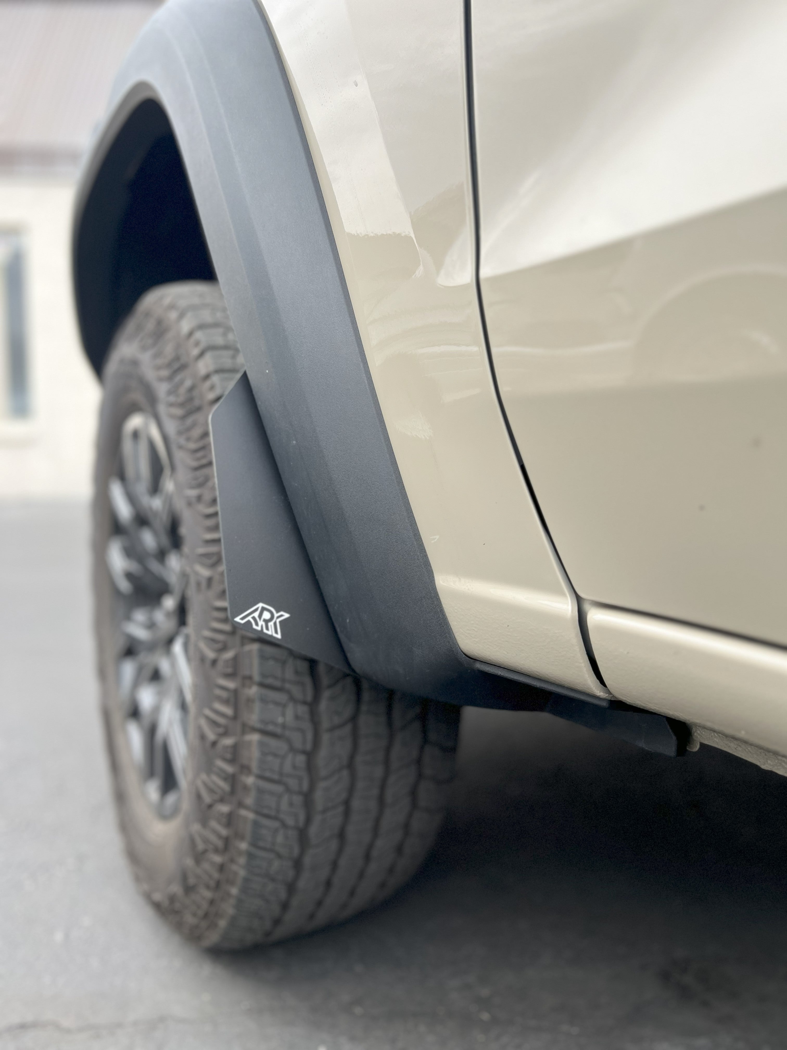 TriXPoly Micro Flares for 2023+ Chevy Colorado ZR2/Trailboss enhancing off-road aesthetics and protection.