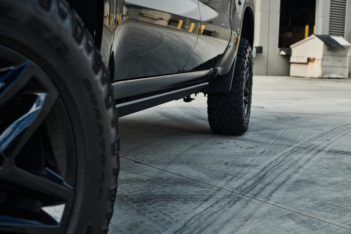2019-2026 Silverado/Sierra 1500/2500/3500 Crew Cab E-Power Board Steps Body Armor 4X4