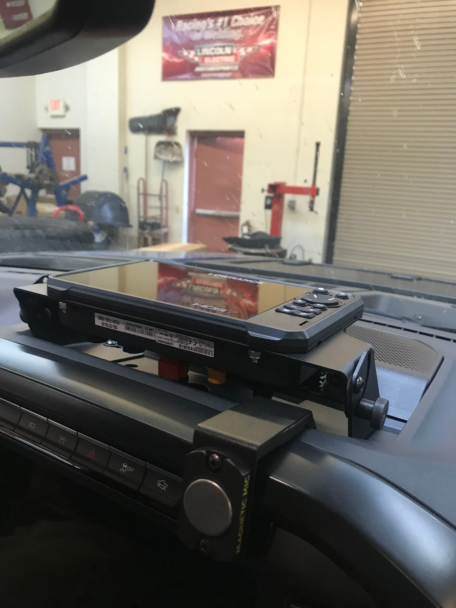 Center dash fold-down GPS mount for 2021-2024 F150 and Gen 3 Raptor, designed for HDS7 Live installation.
