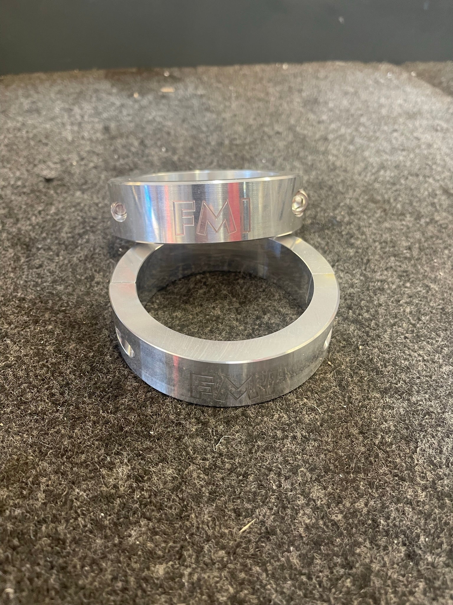 Front leveling kit for 2022 and newer Bronco Raptor, featuring durable aluminum spacers for enhanced ride height.