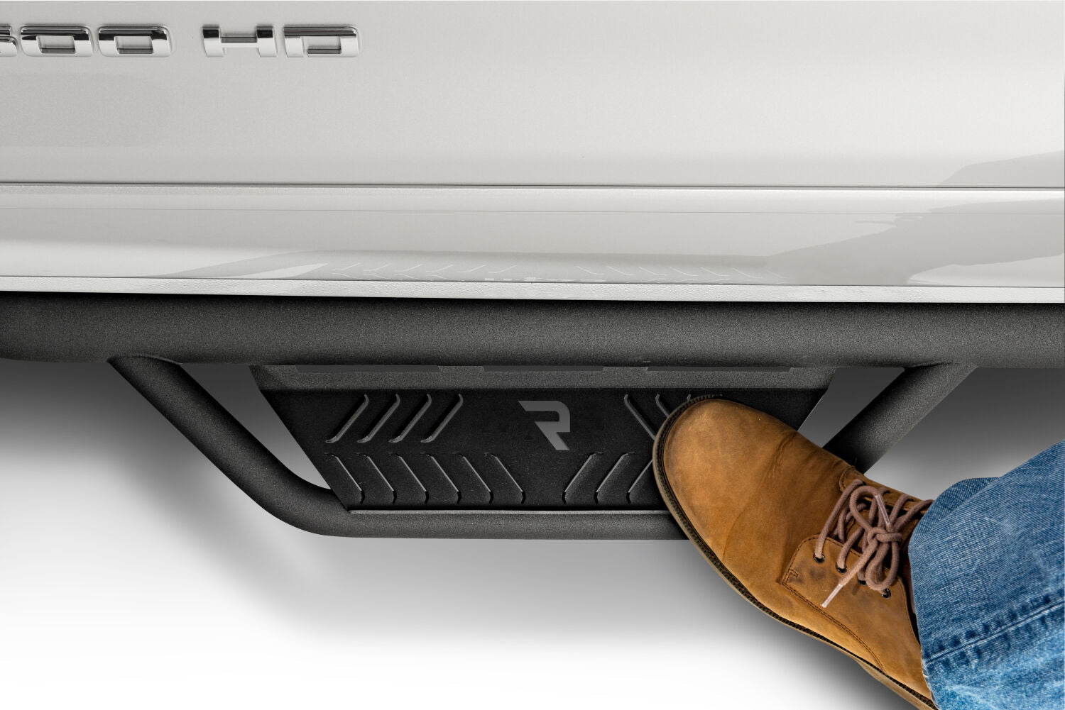 Podium Step LG Cab Length (2 Steps per Side) 3 Inch Main Tube Diameter 2015-2019 Chevy Silverado/GMC Sierra 2500 HD/3500 HD Crew Cab Gas 2015-2016 Diesel Textured Black NFab