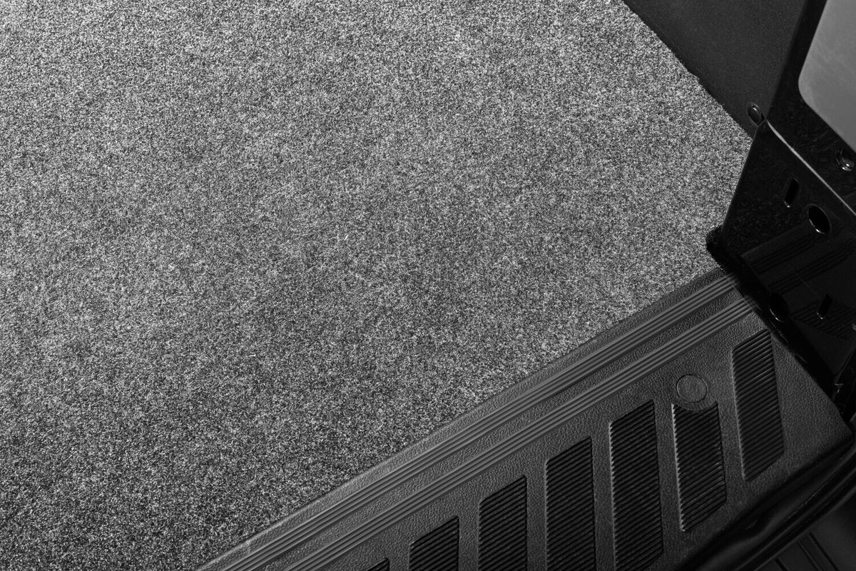 Guardian Impact Van Mat Max Grey 07-26 Dodge / Mercedes-Benz Husky Liners