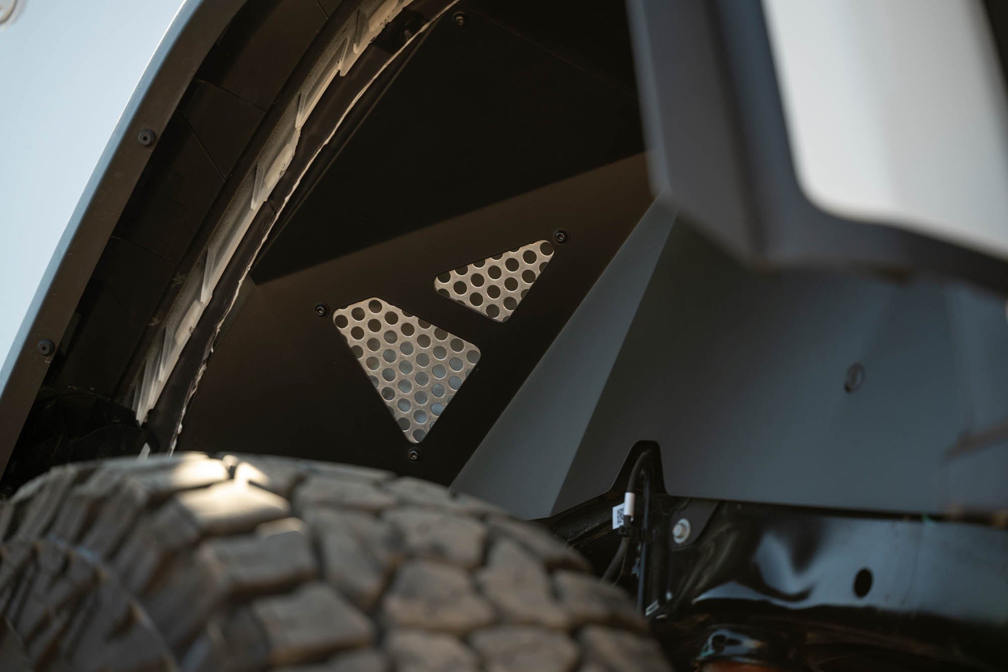 2018 2024 Jeep Wrangler JL JLU Rear Inner Fenders DV8 Offroad