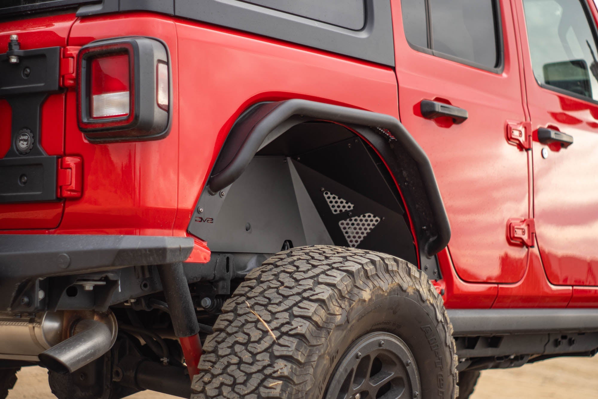 2018 2024 Jeep Wrangler JL JLU Rear Inner Fenders DV8 Offroad