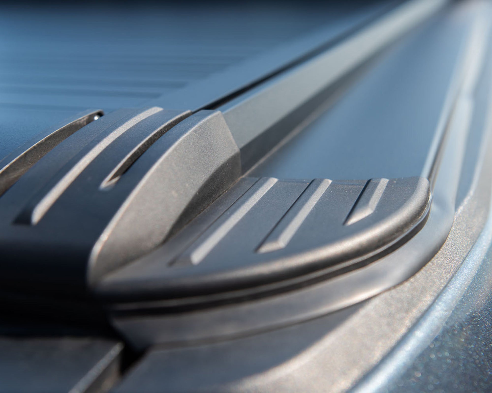 Electric Slide-Away Tonneau Cover for Jeep Gladiator JT (2020+)