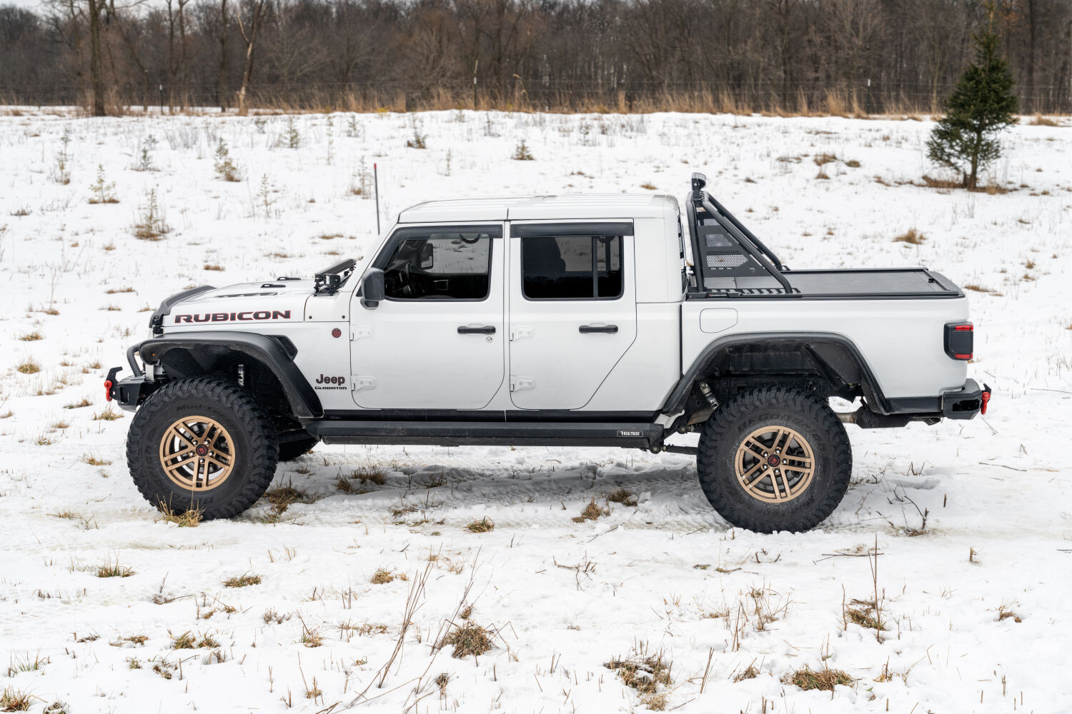 ARC Sports Bar 2020-2024 Jeep Gladiator TX Blk Works with Roll-N-Lock and Rugged Ridge Armis Retractable Bed Cover Only NFab