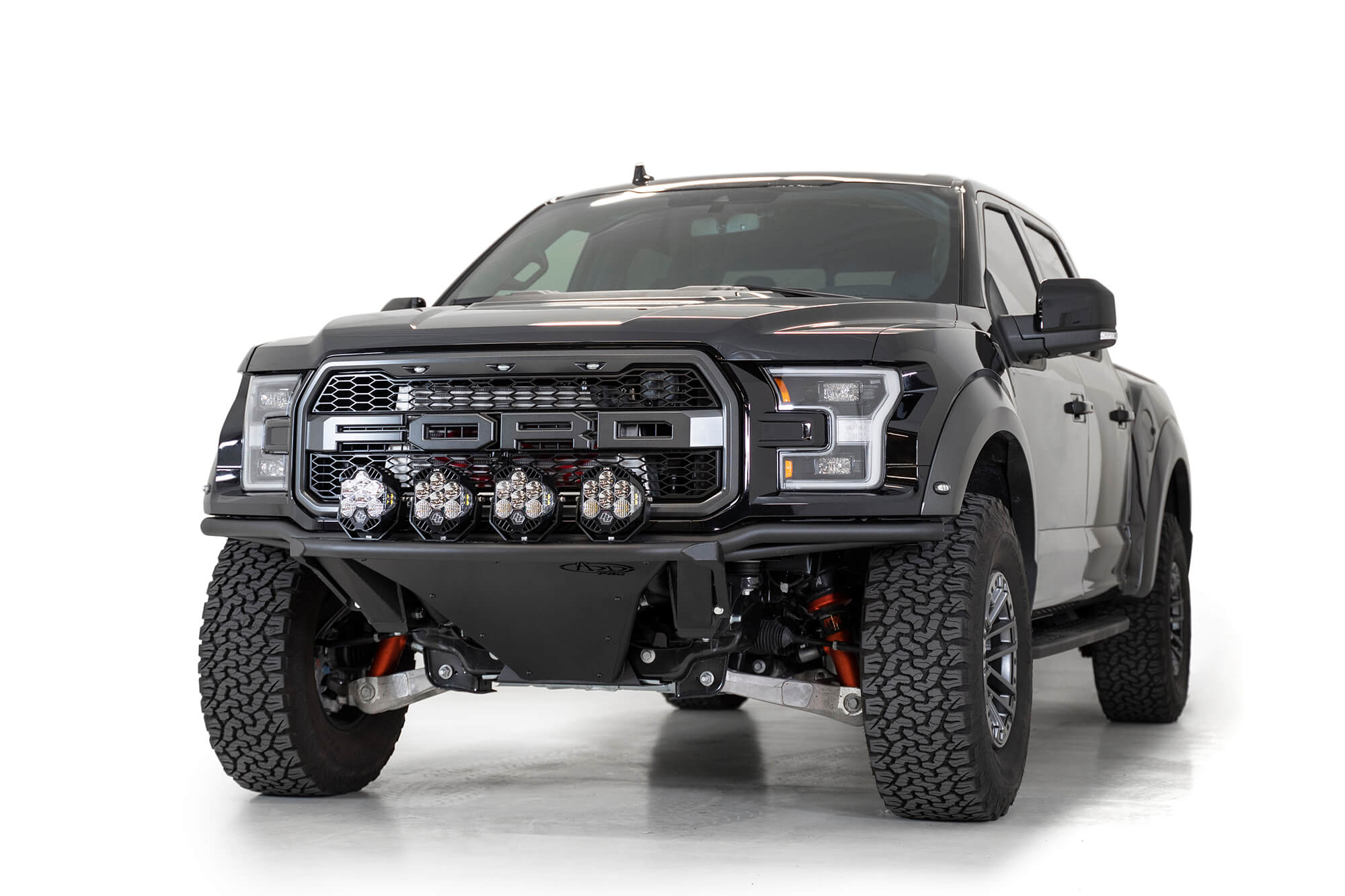 L1157521701NA.PT02.jpg