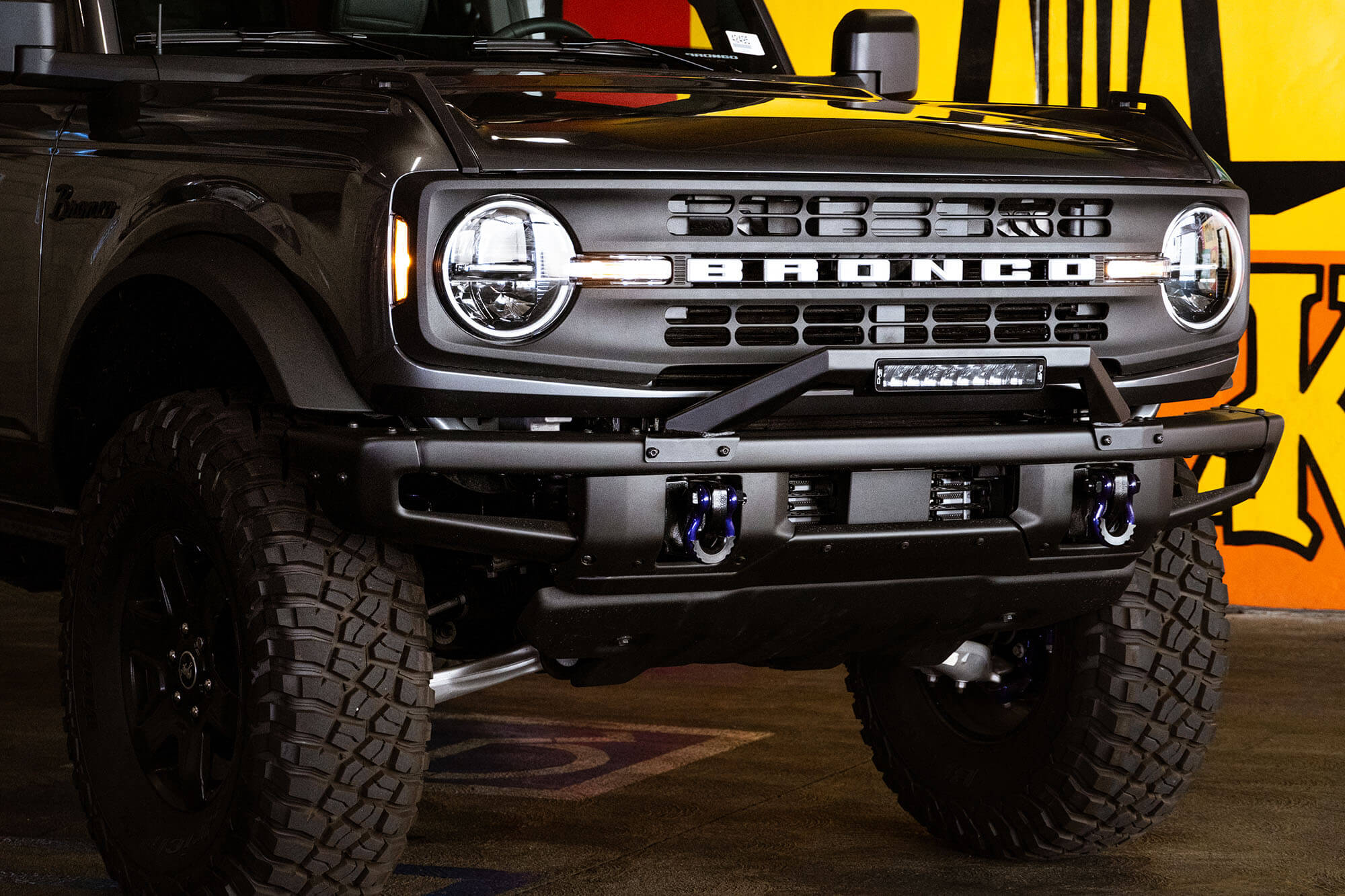 2021 2024 Ford Bronco Factory Modular Front Bumper Bull Bar DV8 Offroad