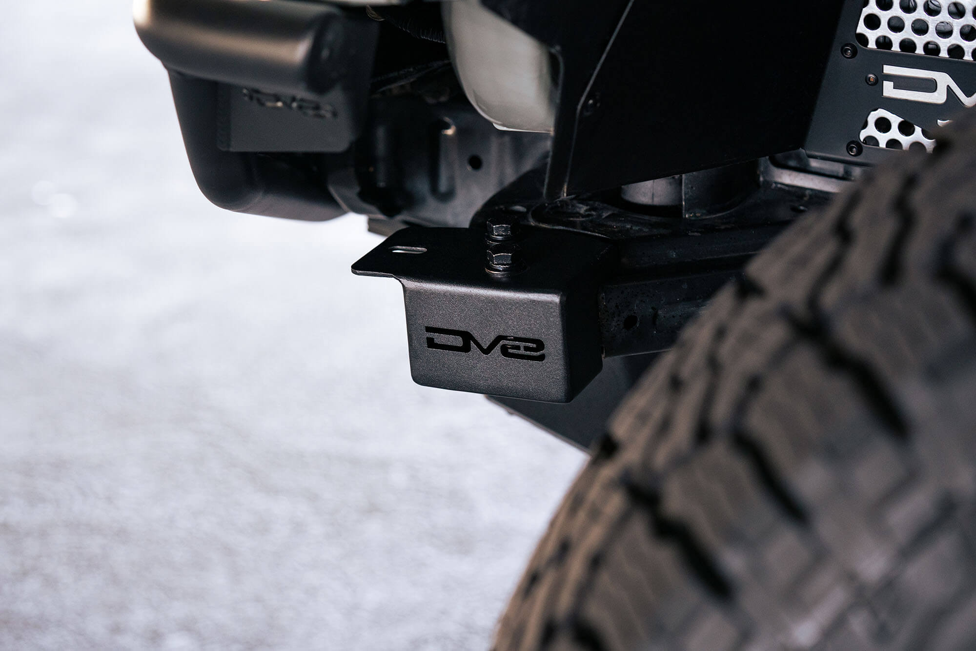 2021 2024 Ford Bronco Crash Bar Caps With Accessory Mount DV8 Offroad
