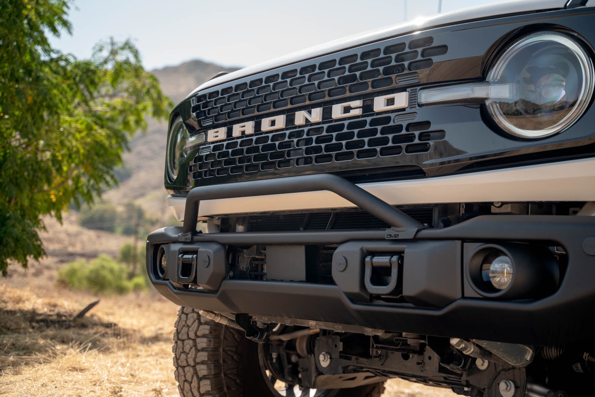 2021 2024 Ford Bronco Capable Bull Bar DV8 Offroad