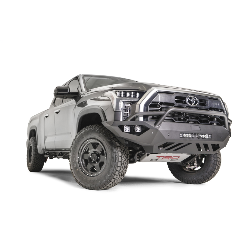 Fab Fours Vengeance Front Bumper w/ Pre Runner Guard Model TT22-D5452-1