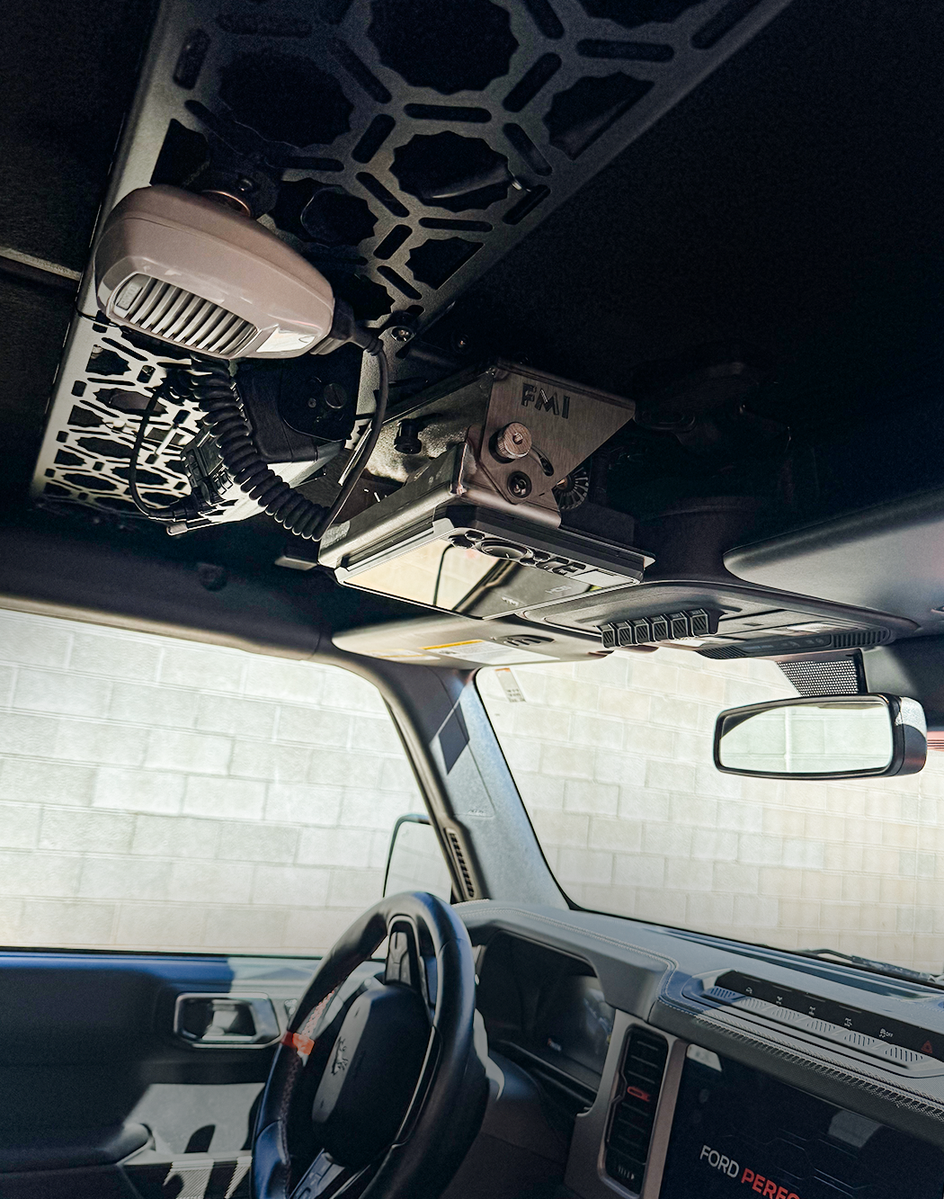 Fold Down Lowrance HDS7-LIVE GPS Mount - Bronco and Bronco Raptor Roof Mount