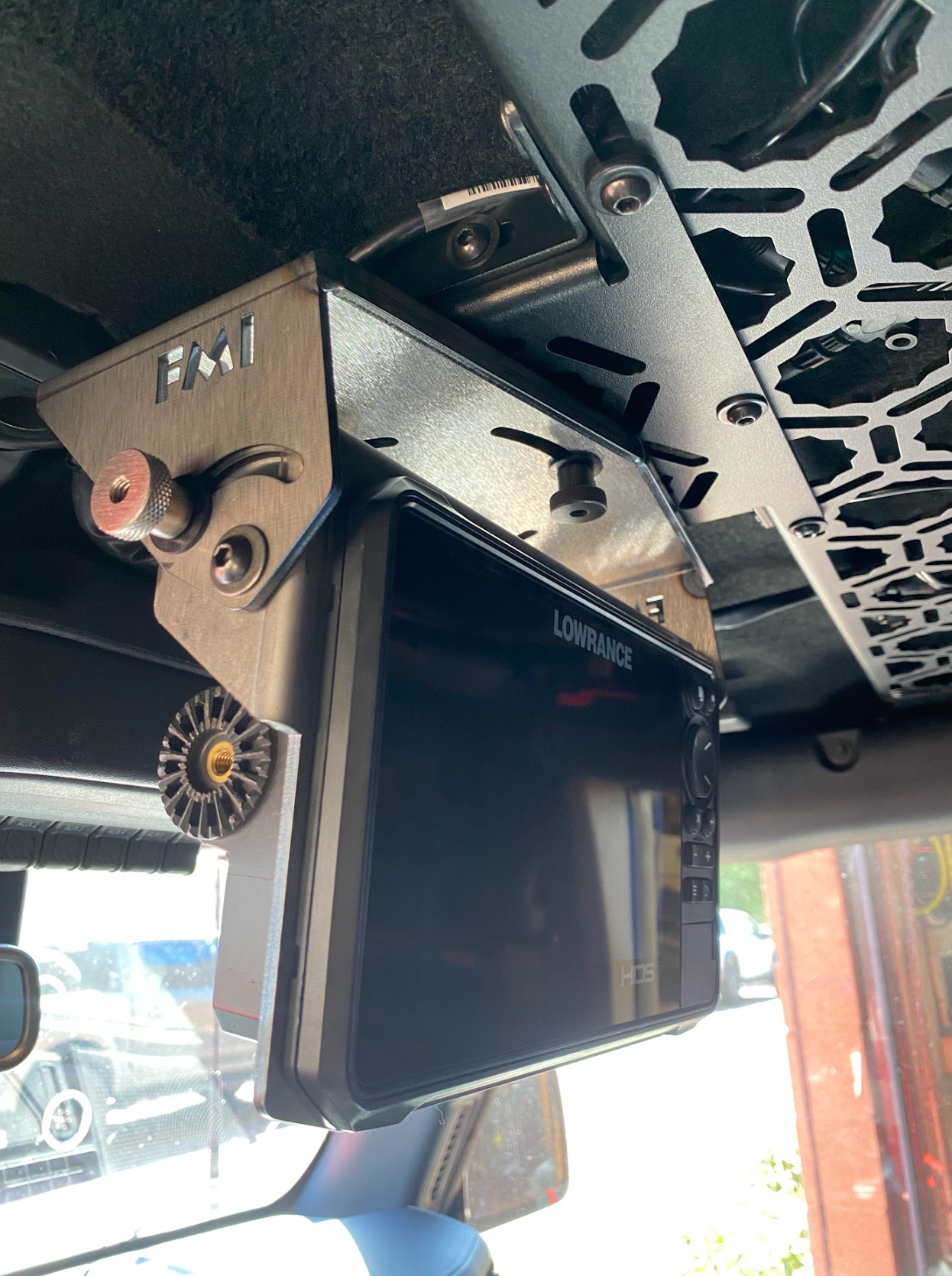 Fold Down Lowrance HDS7-LIVE GPS Mount - Bronco and Bronco Raptor Roof Mount