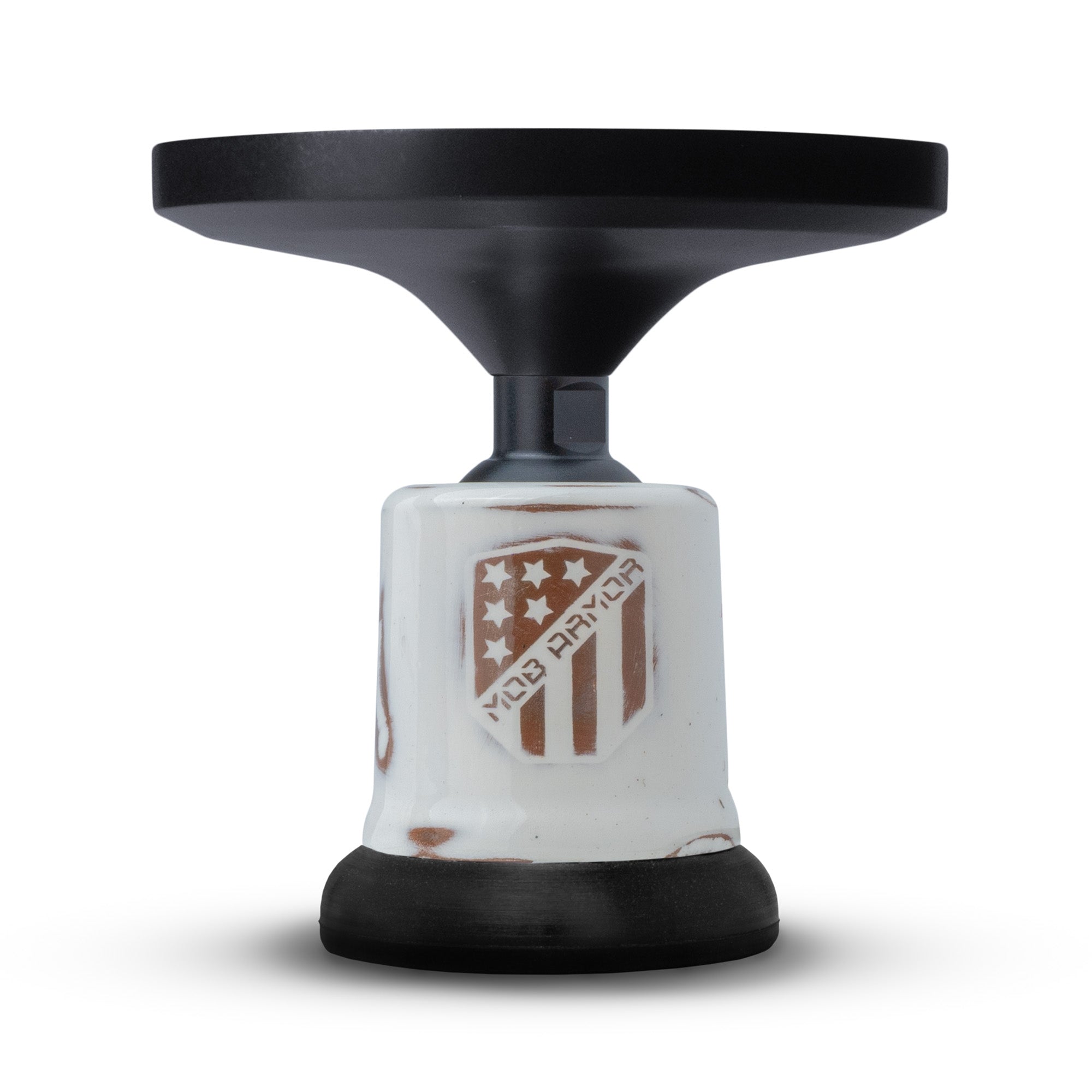 MobNetic Maxx CLASSIC | Patina & Dented Finish