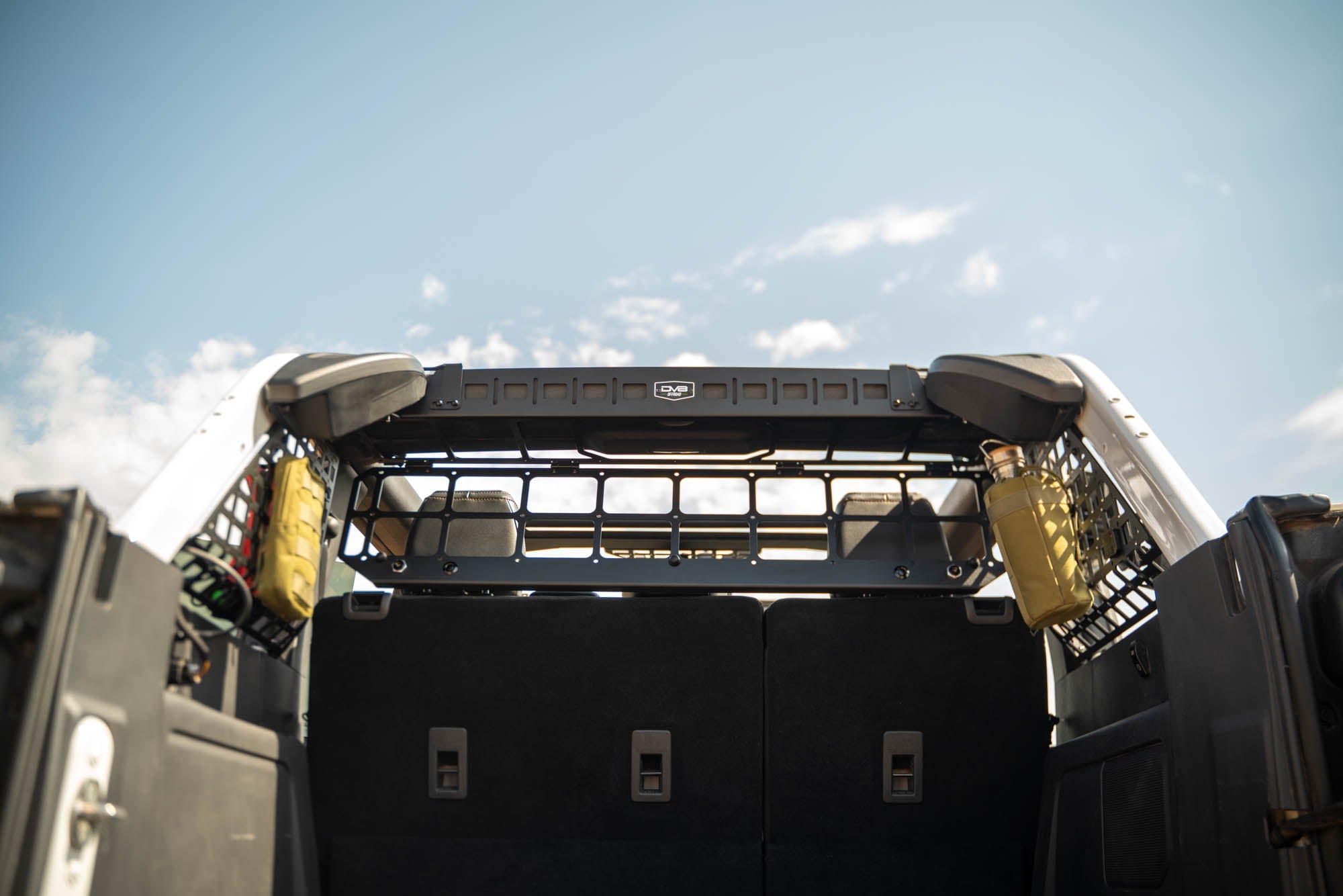 2021 2024 Ford Bronco Dog Barrier DV8 Offroad