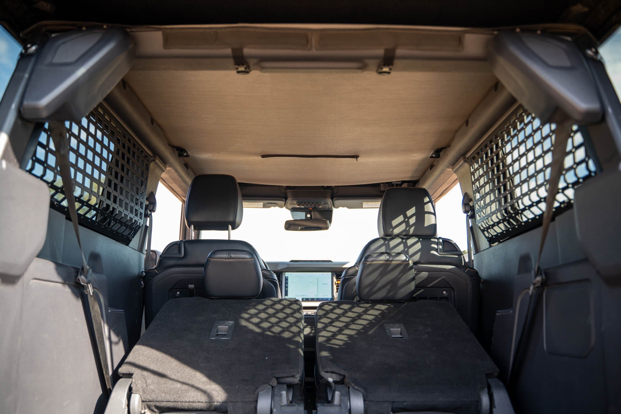 2021 2024 Ford Bronco Rear Window Molle Panels DV8 Offroad