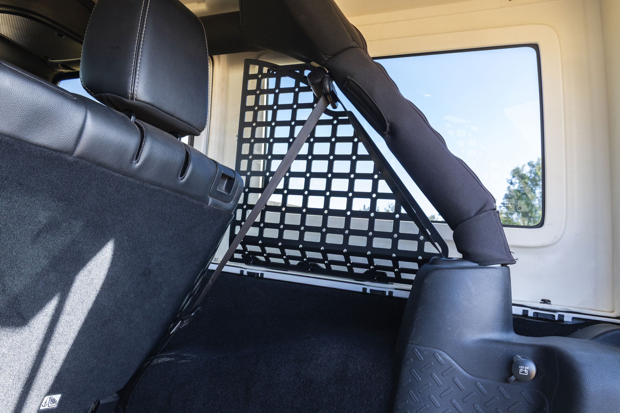 2007 2018 Wrangler JK 4 Door Pocketed Rear Window Molle Panels DV8 Offroad