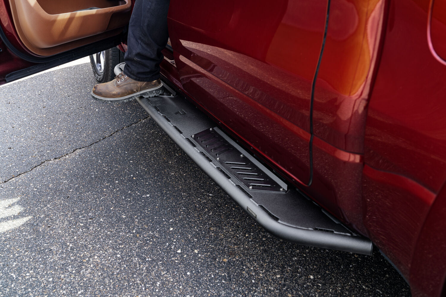Roan Running Board Cab Length (2 Steps per Side) 2019-2025 (New Body Style) Ram 1500 Crew Cab Textured Black NFab
