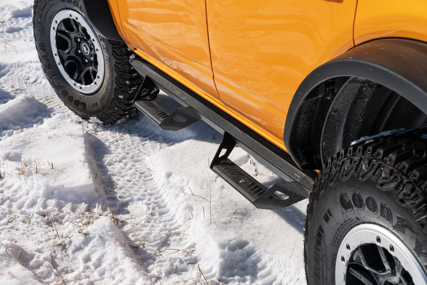 Predator Pro Full Length (2 Steps per Side) 2021-2025 Ford Bronco 4-Dr Textured Black NFab